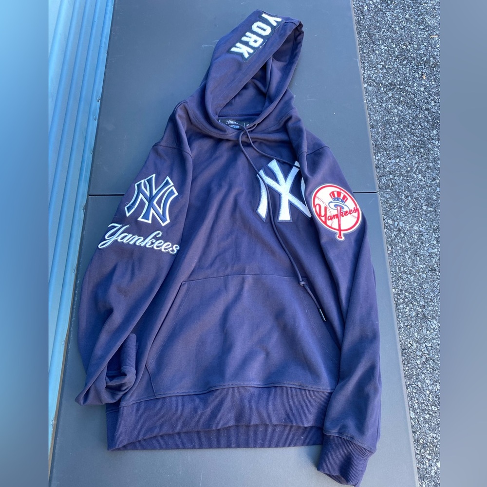 Pro Standard NY Yankees Sweatshirt M